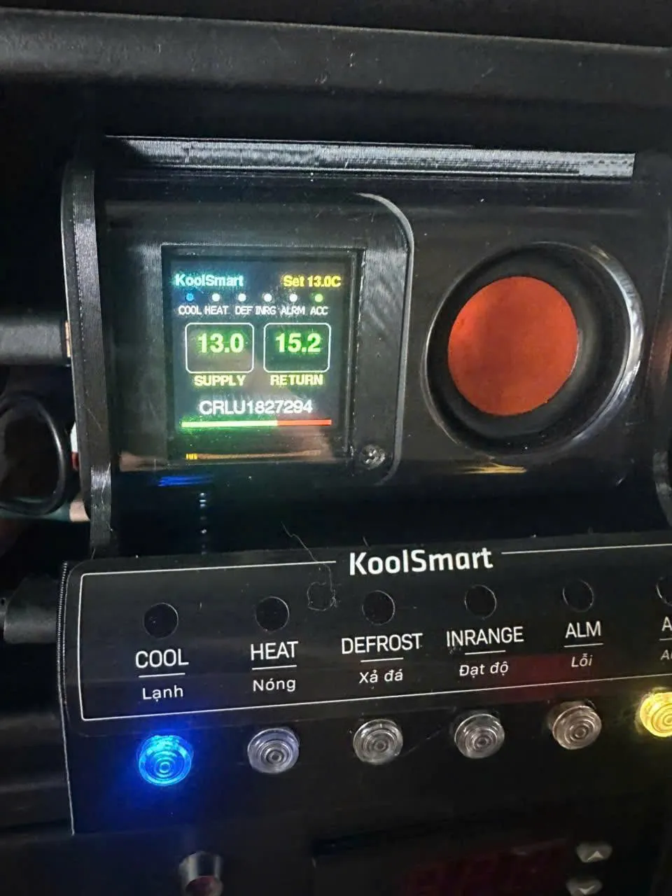 Cabin Monitor lắp đặt thực tế, ảnh do tài xế gửi